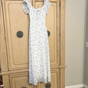 Princess Polly Ivory and Lavender Floral Maxi Dress